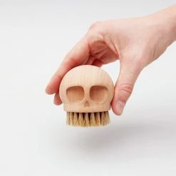 Suk UK Housewares Skull Brush