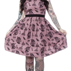 Sourpuss Women's Stuff Die In Grace Shift Dress